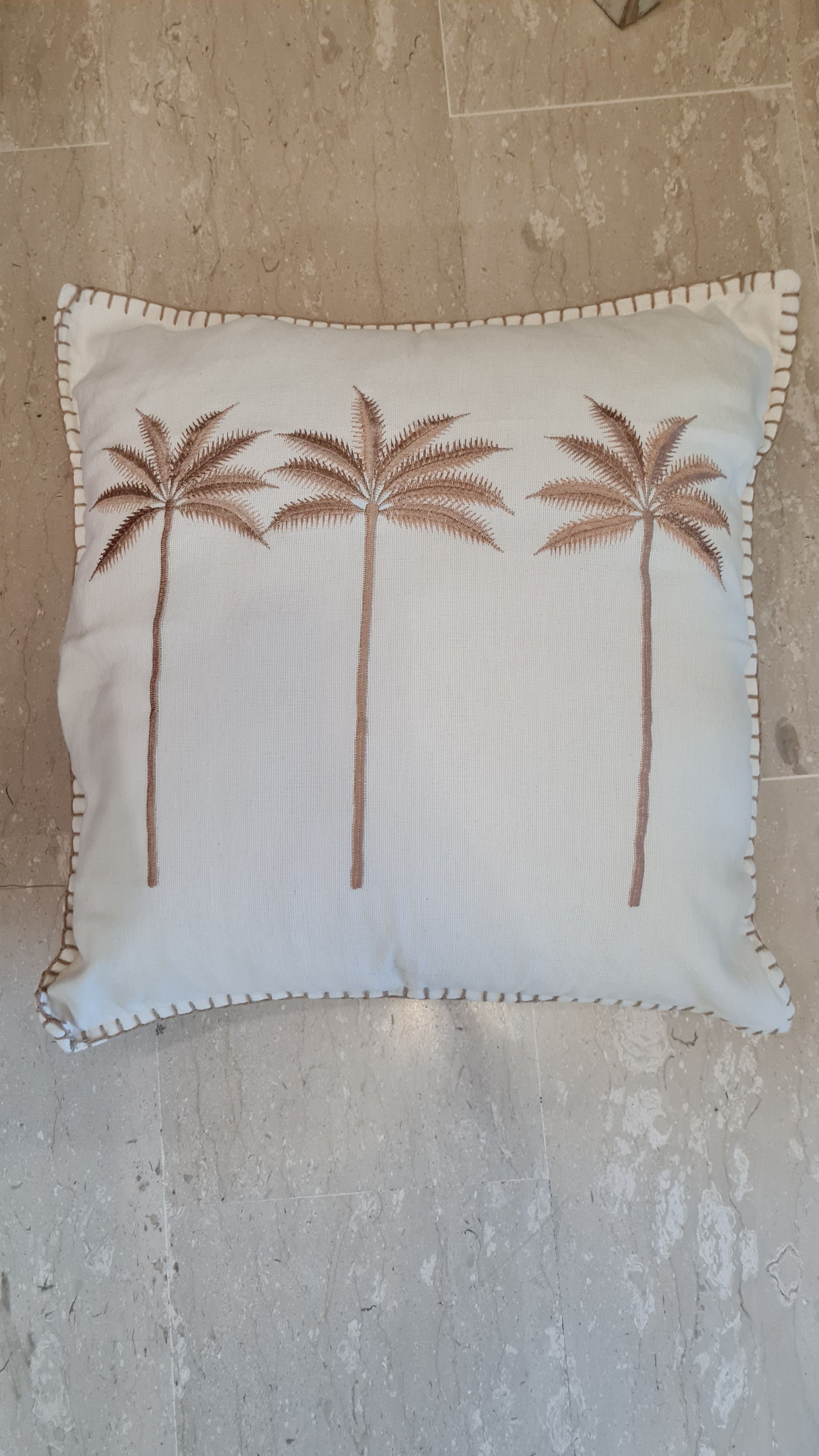 cuscino quadrato ecru 50x50 tre palme beige