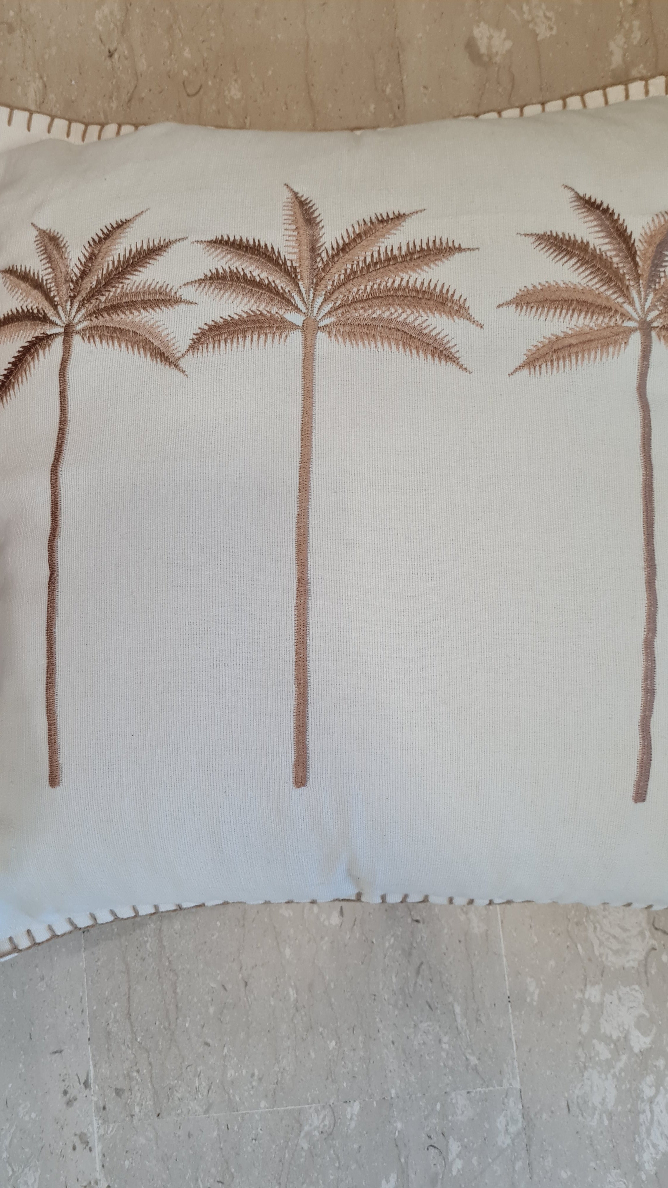 cuscino quadrato ecru 50x50 tre palme beige