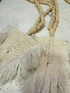 Embrasse con Palline di Legno Naturali e Foglia Macramè – 50 cm
