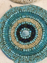 Carica l&#39;immagine nel visualizzatore di Gallery, Portamonete perline tondo
