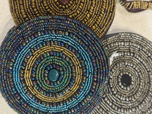 Carica l&#39;immagine nel visualizzatore di Gallery, Portamonete perline tondo

