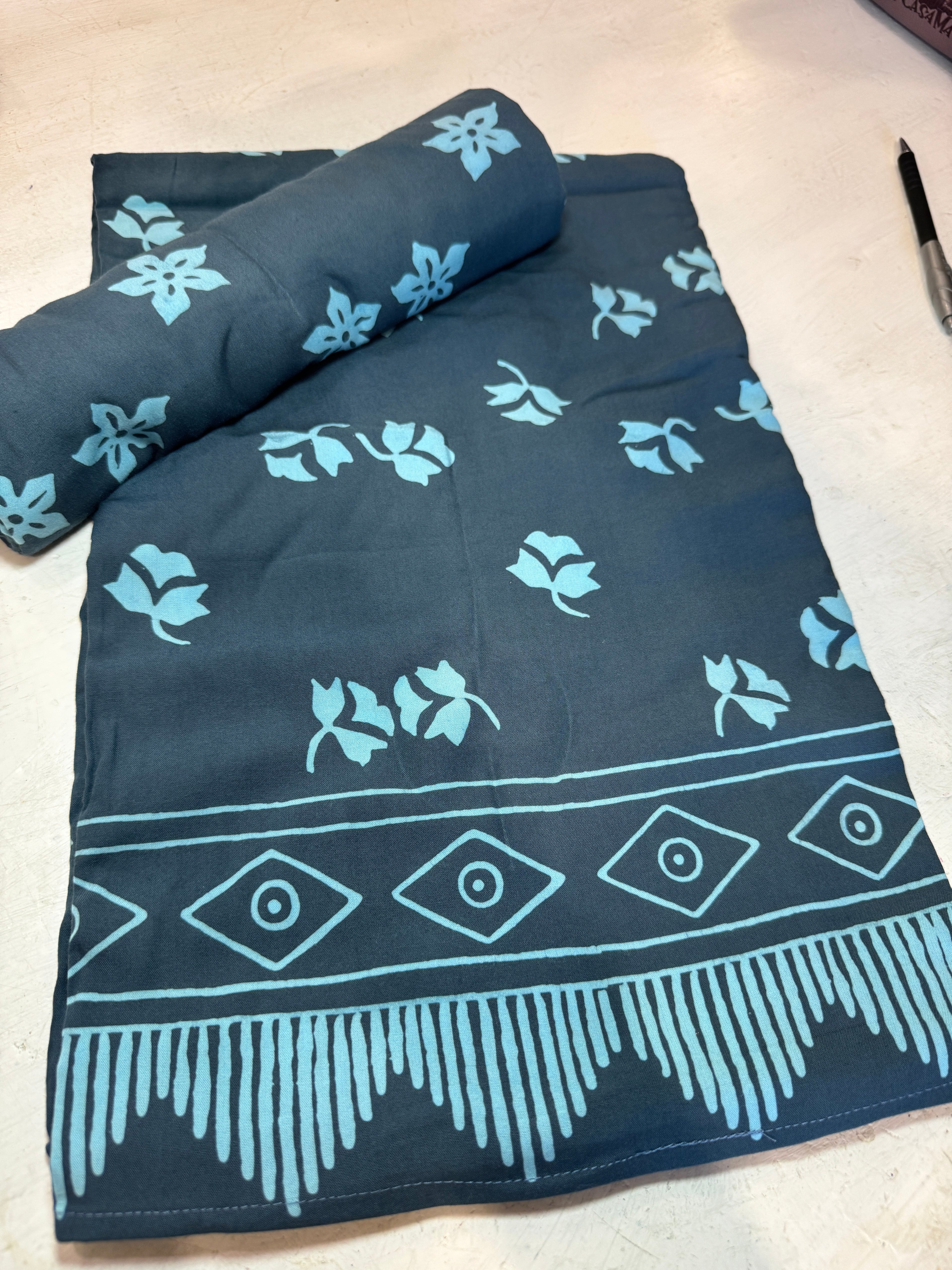 Pareo blu grigio fiori boccioli azzurri
