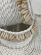 Placemat Tondo in Giunco con Conchiglie Cyprea – Ø35 cm Artigianale