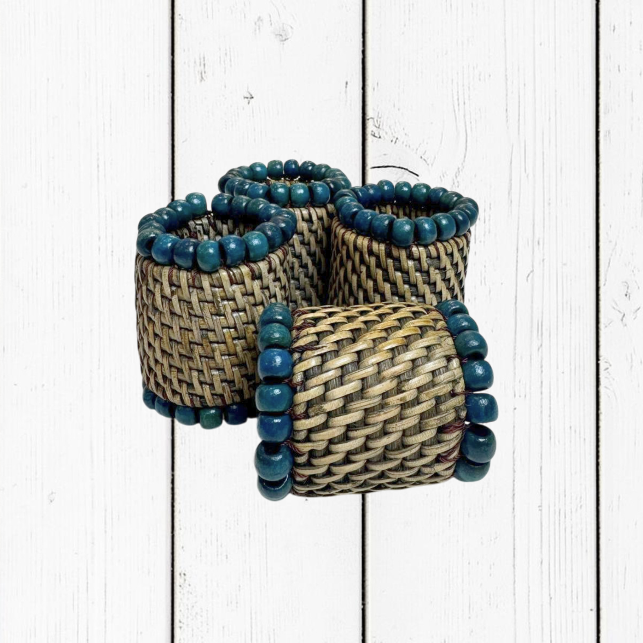 Legatovaglioli Rattan Dark Brown con Palline di Legno – Turchese Scuro / Blu Navy