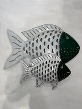 Carica l&#39;immagine nel visualizzatore di Gallery, PESCE FERRO MUSO BIANCO CORPO BLU
