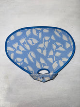 Carica l&#39;immagine nel visualizzatore di Gallery, VENTAGLIO CHIUDIBILE BATIK
