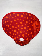 Carica l&#39;immagine nel visualizzatore di Gallery, VENTAGLIO CHIUDIBILE BATIK
