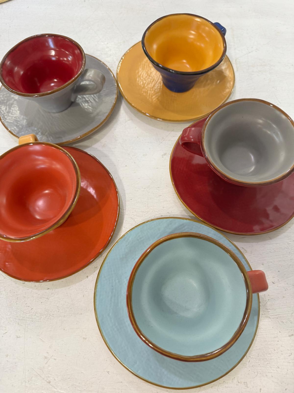 TAZZINA SVASATA CAFFÈ CON PIATTINO COLORI MIX