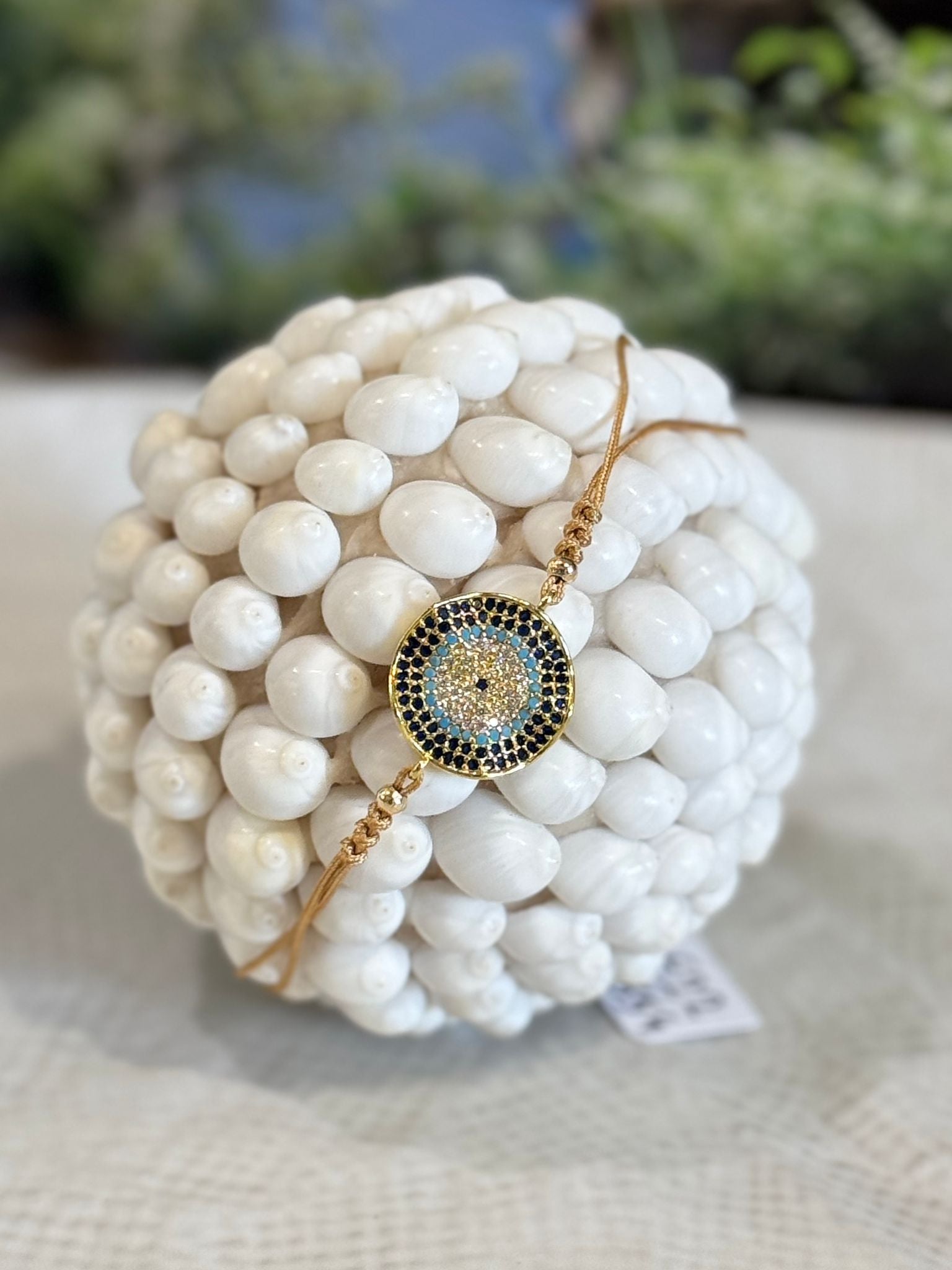 BRACCIALE FILO DI COTONE E PICCOLI ZIRCONI