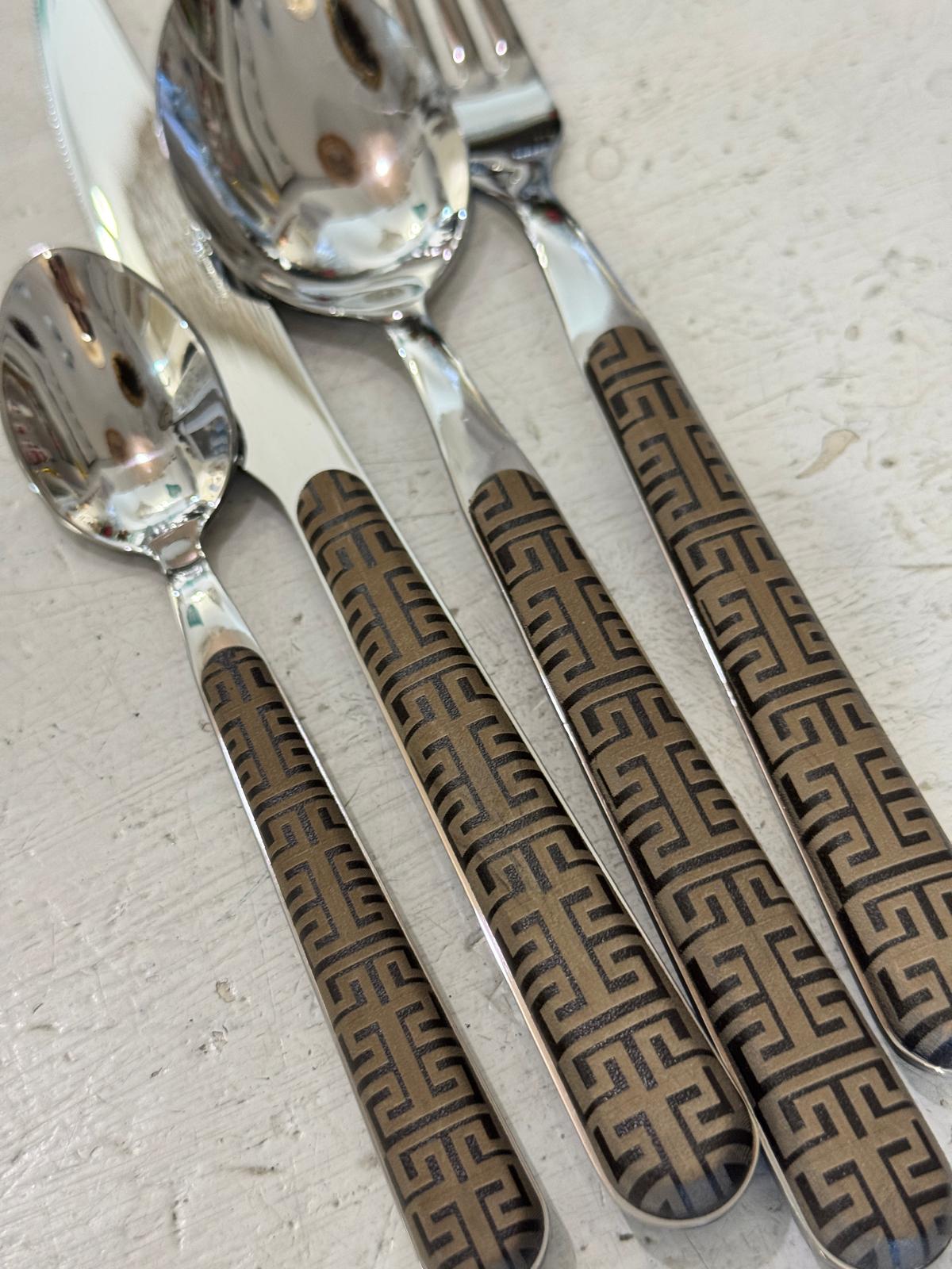 POSATE ZERO DECORATO