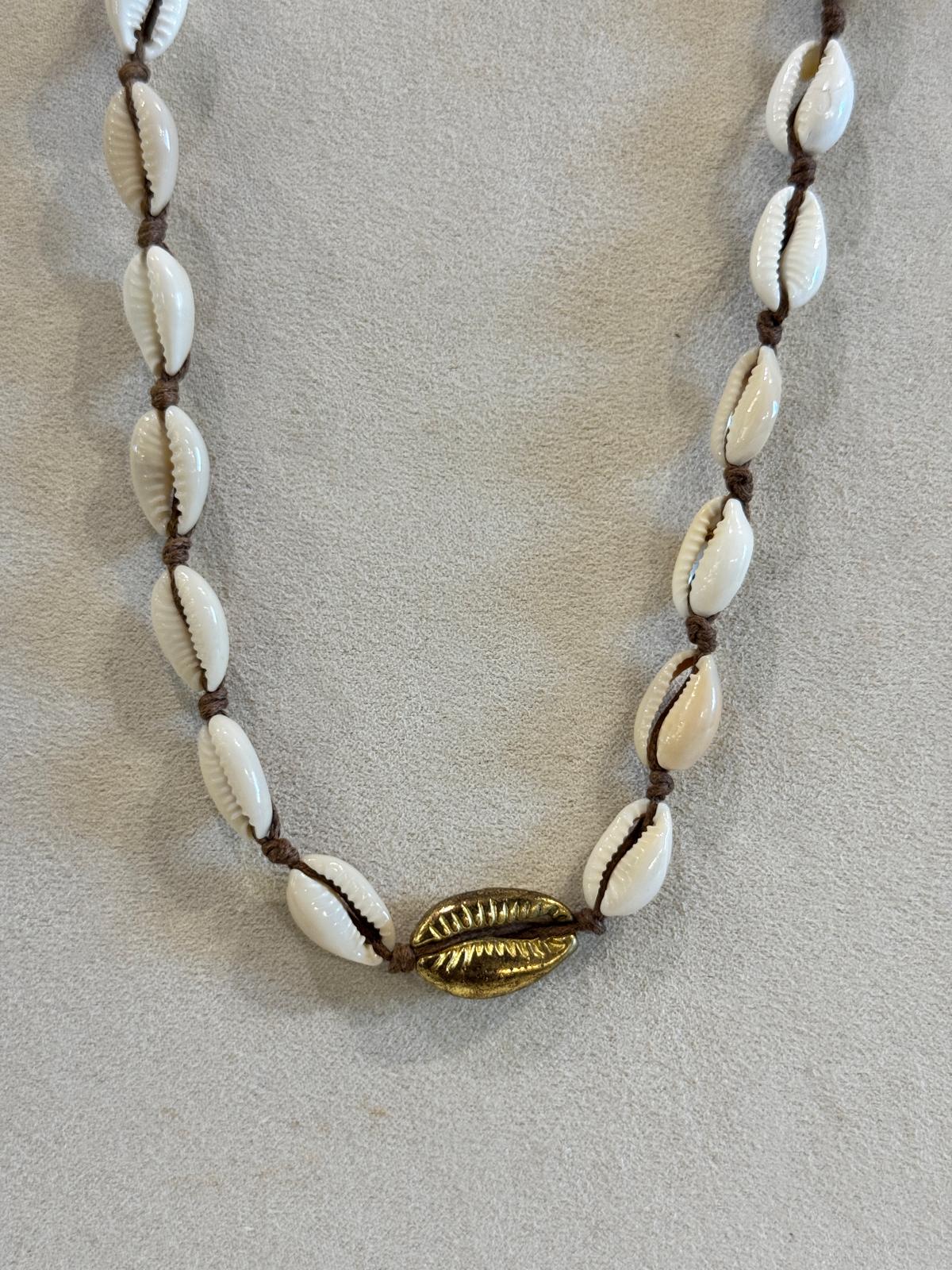 COLLANA MIX PIETRE DURE, PERLE, CRYSTAL E CONCHIGLIE