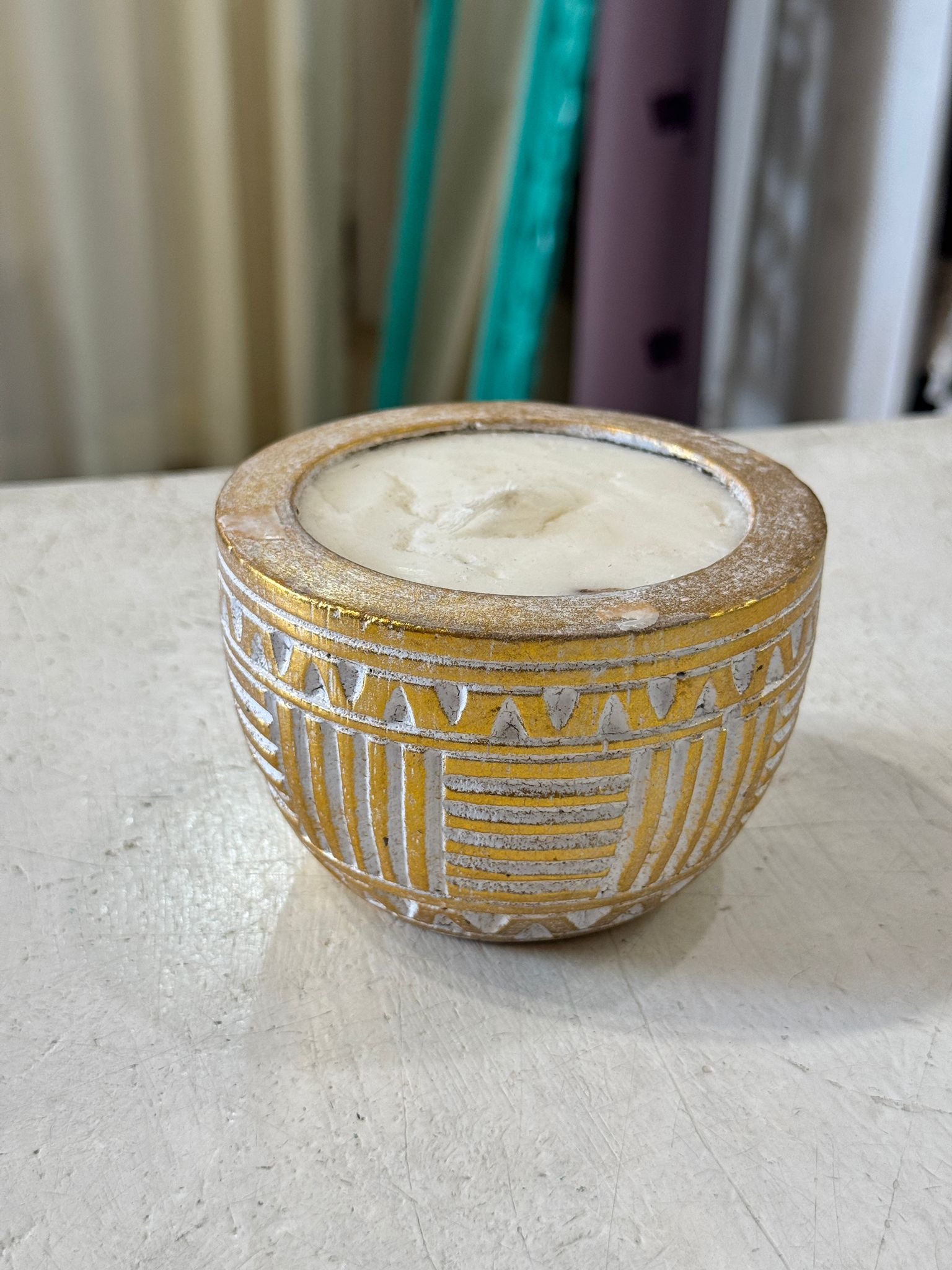 CANDELA LEGNO INTAGLIATO