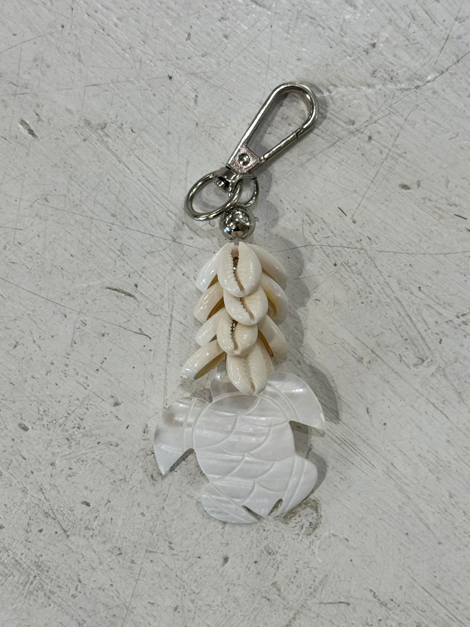 CHARMS MADREPERLA E CYPREE