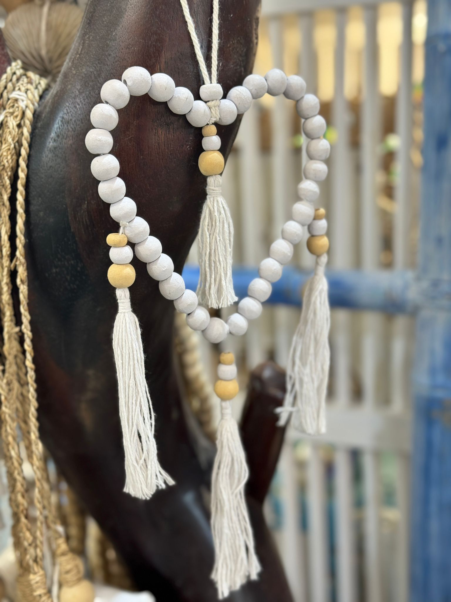 PENDENTE CUORE PALLINE LEGNO