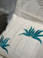 CUSCINO BIANCO FIORI DI LOTO VERDE TIFFANY
