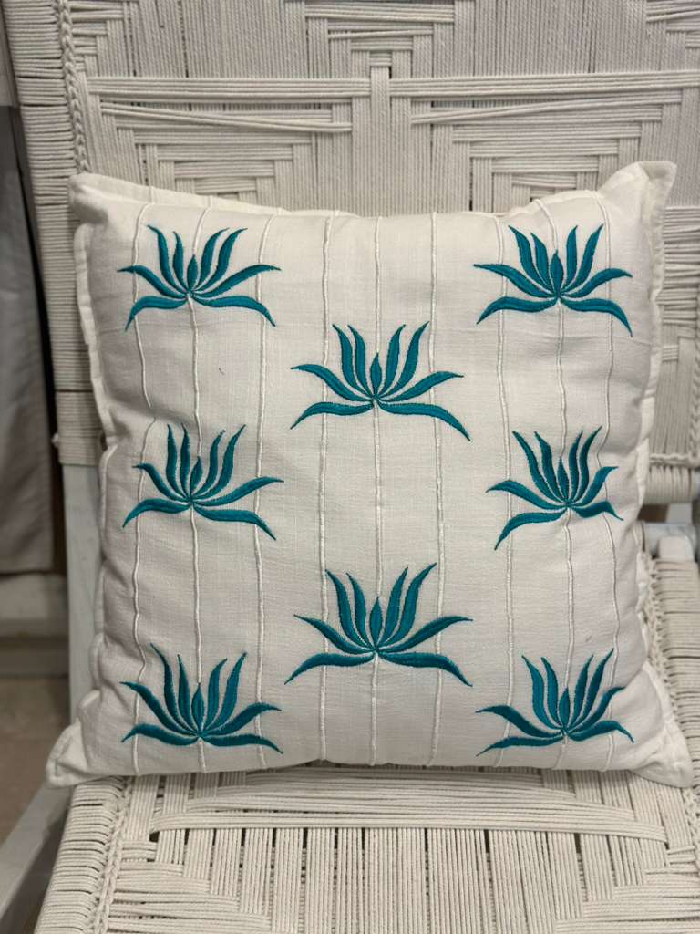 CUSCINO BIANCO FIORI DI LOTO VERDE TIFFANY