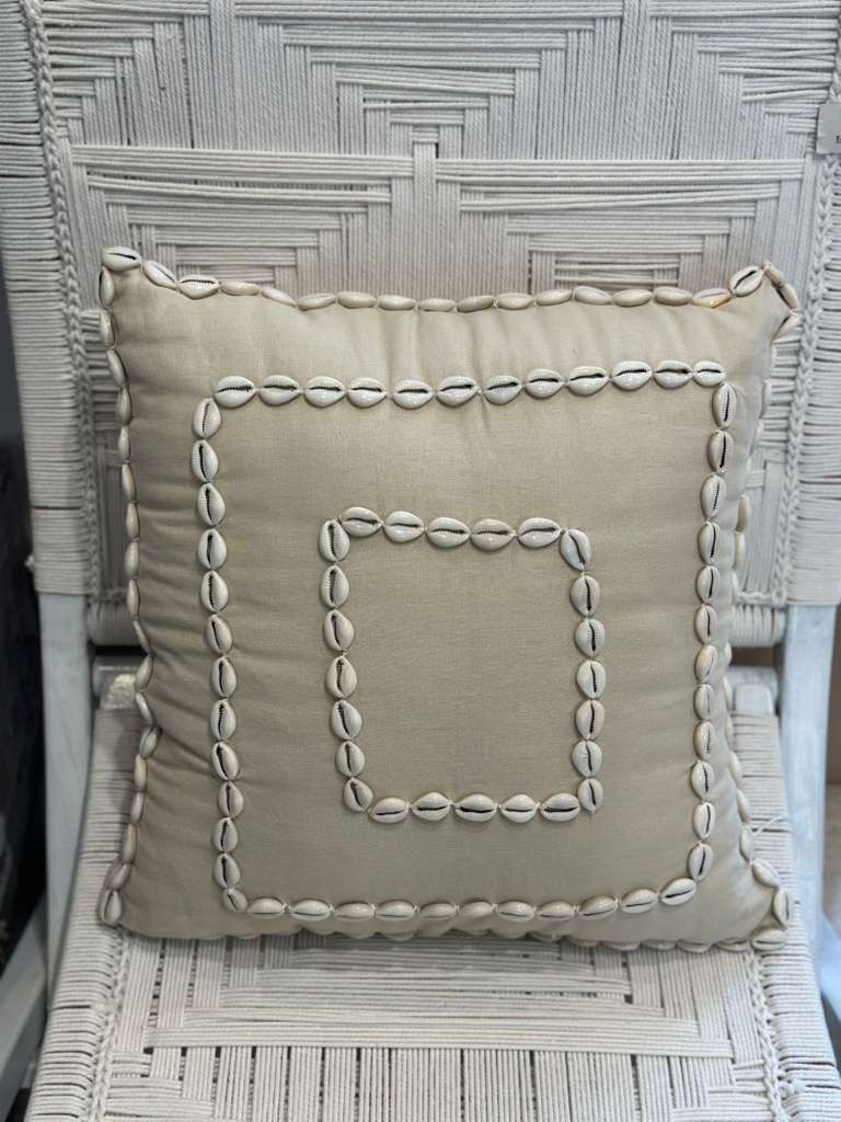 CUSCINO CON CONCHIGLIE SCONTO 30%