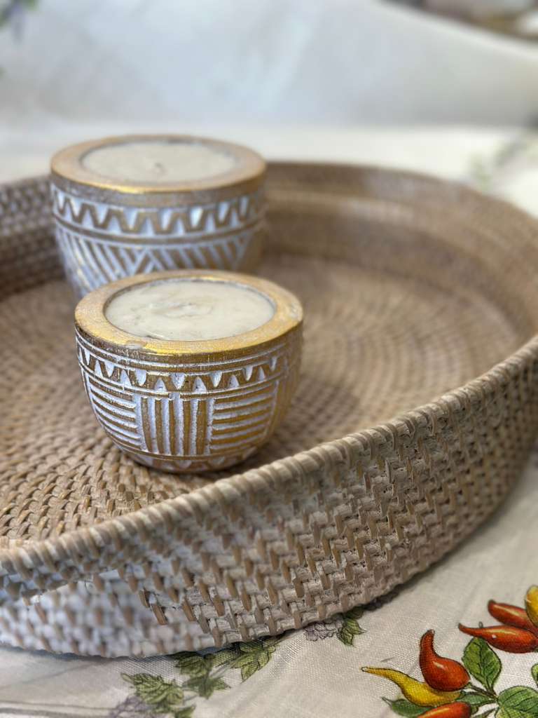 VASSOIO OVALE CON MANICO ESTERNO RATTAN