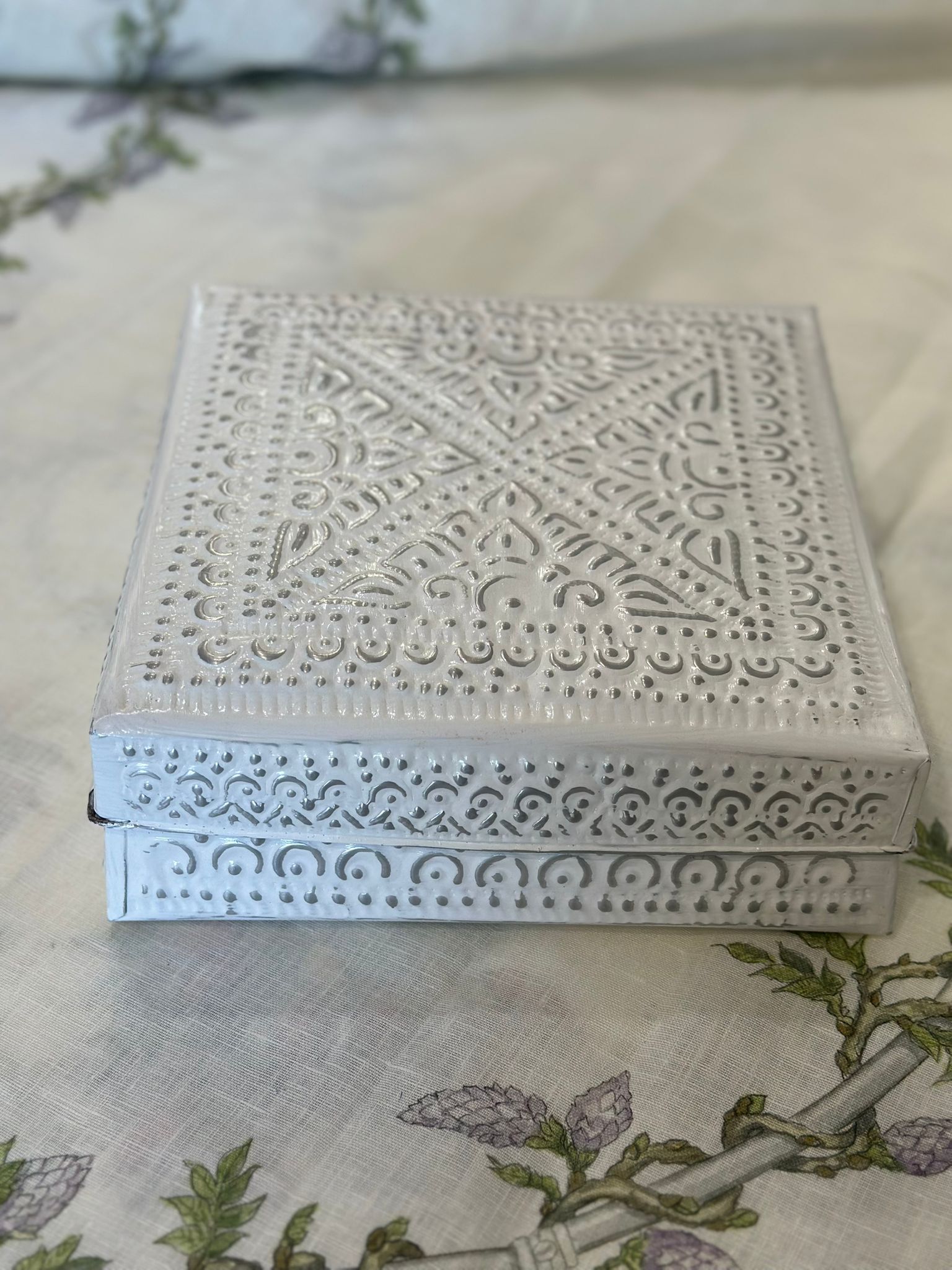 SCATOLA QUADRATA BASSA