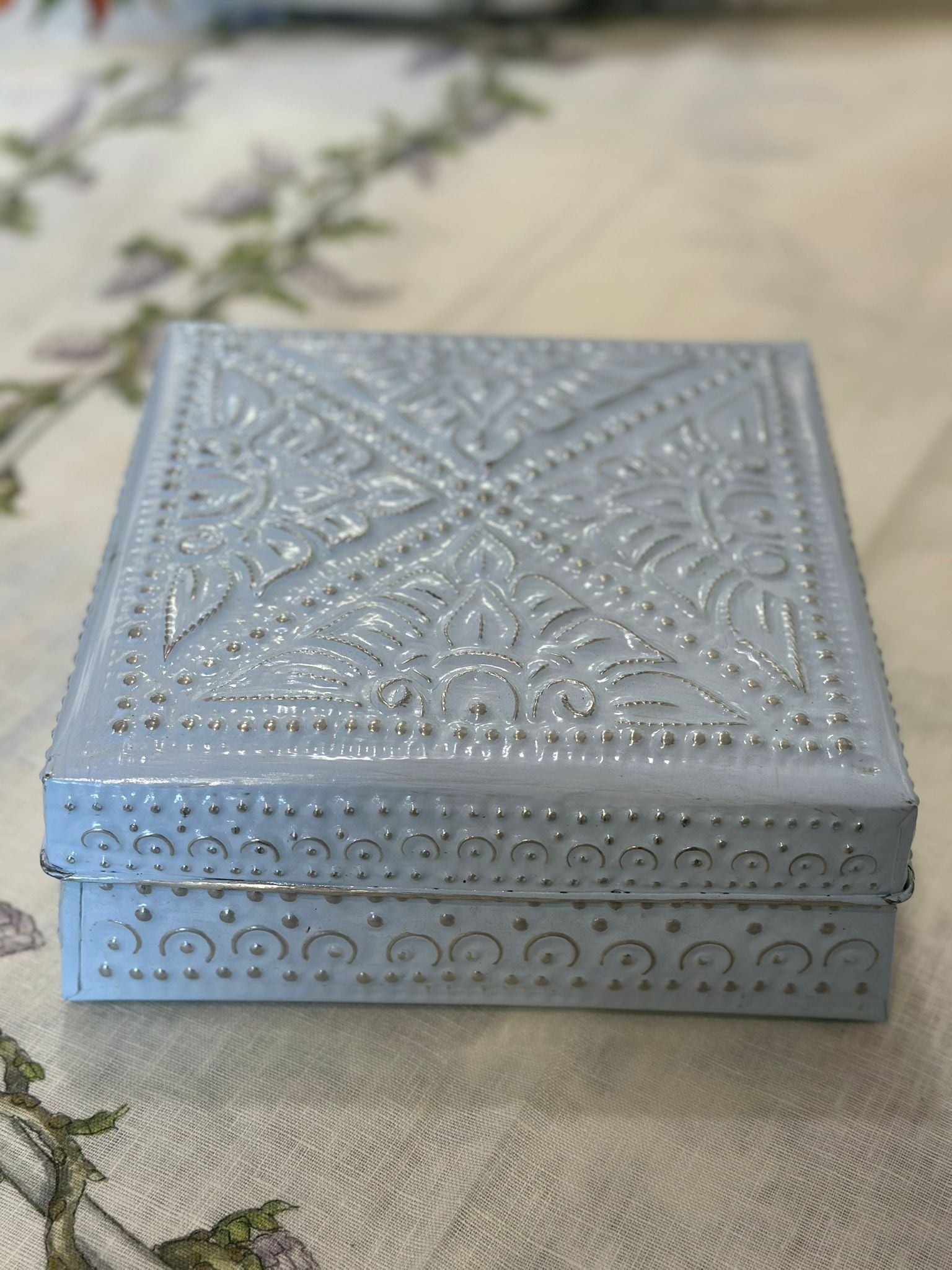 SCATOLA QUADRATA BASSA