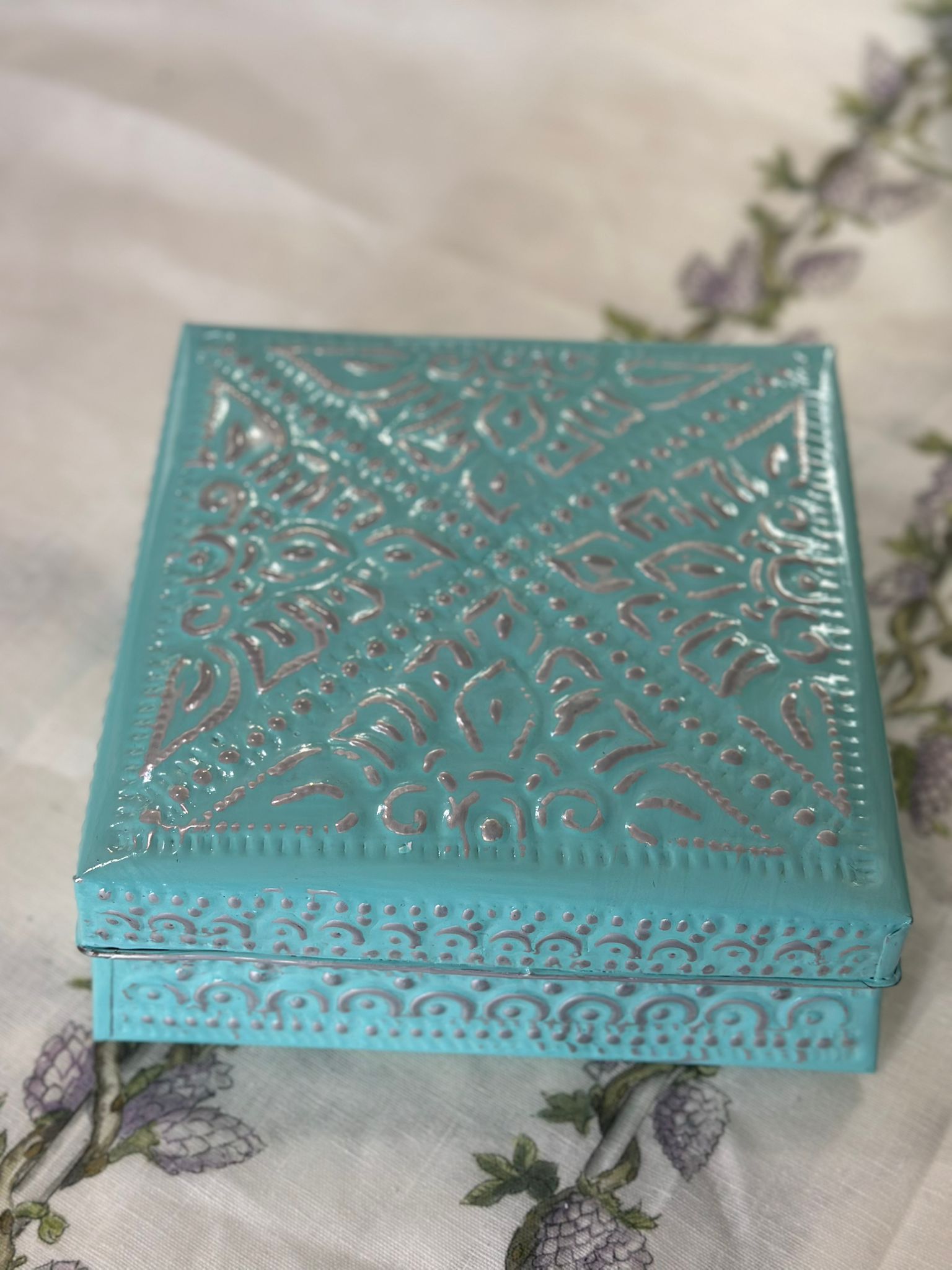 SCATOLA QUADRATA BASSA