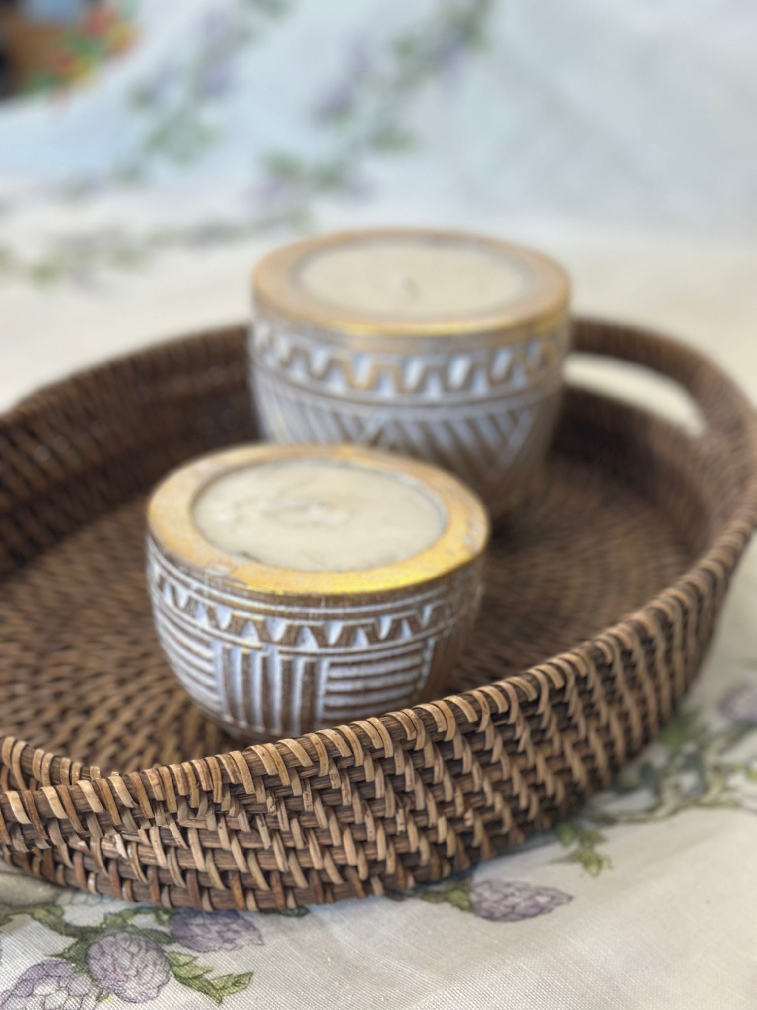 VASSOIO OVALE CON MANICO ESTERNO RATTAN