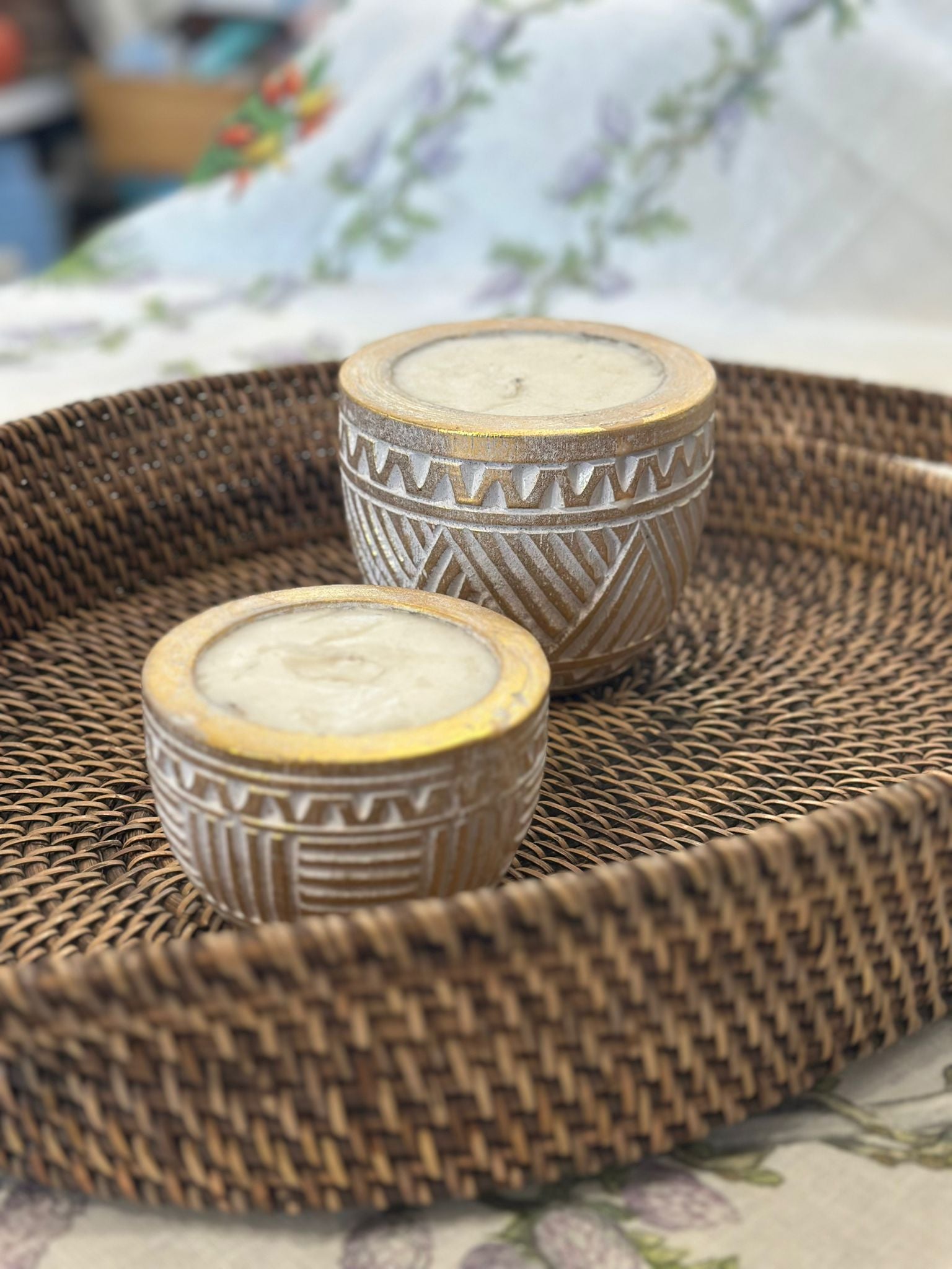 VASSOIO OVALE CON MANICO ESTERNO RATTAN