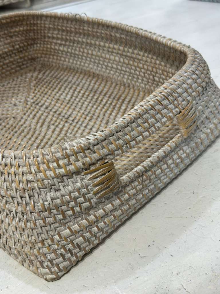 VASSOIO ALTO RETTANGOLARE STONDATO