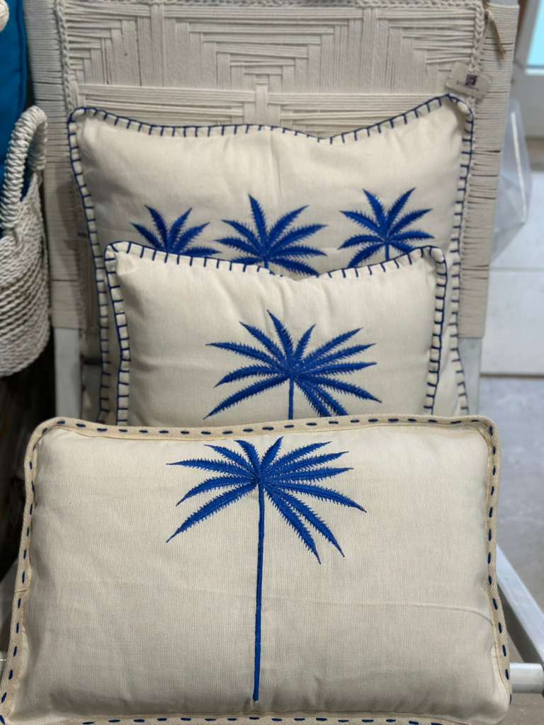 CUSCINO ECRÙ PALMA BLU ACCESO