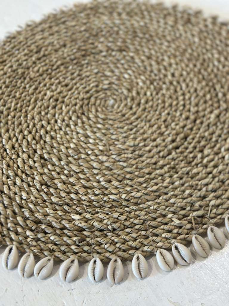 PLACEMAT TONDO GIUNCO CON CYPREE