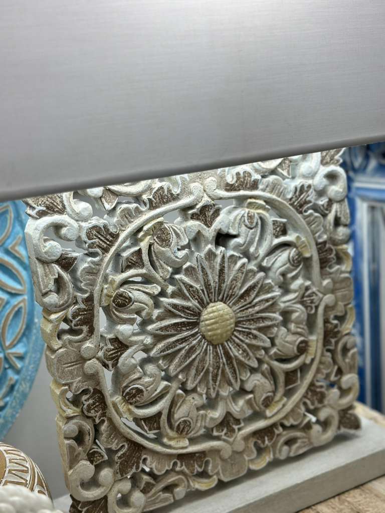 LAMPADA QUADRATA DA TAVOLA