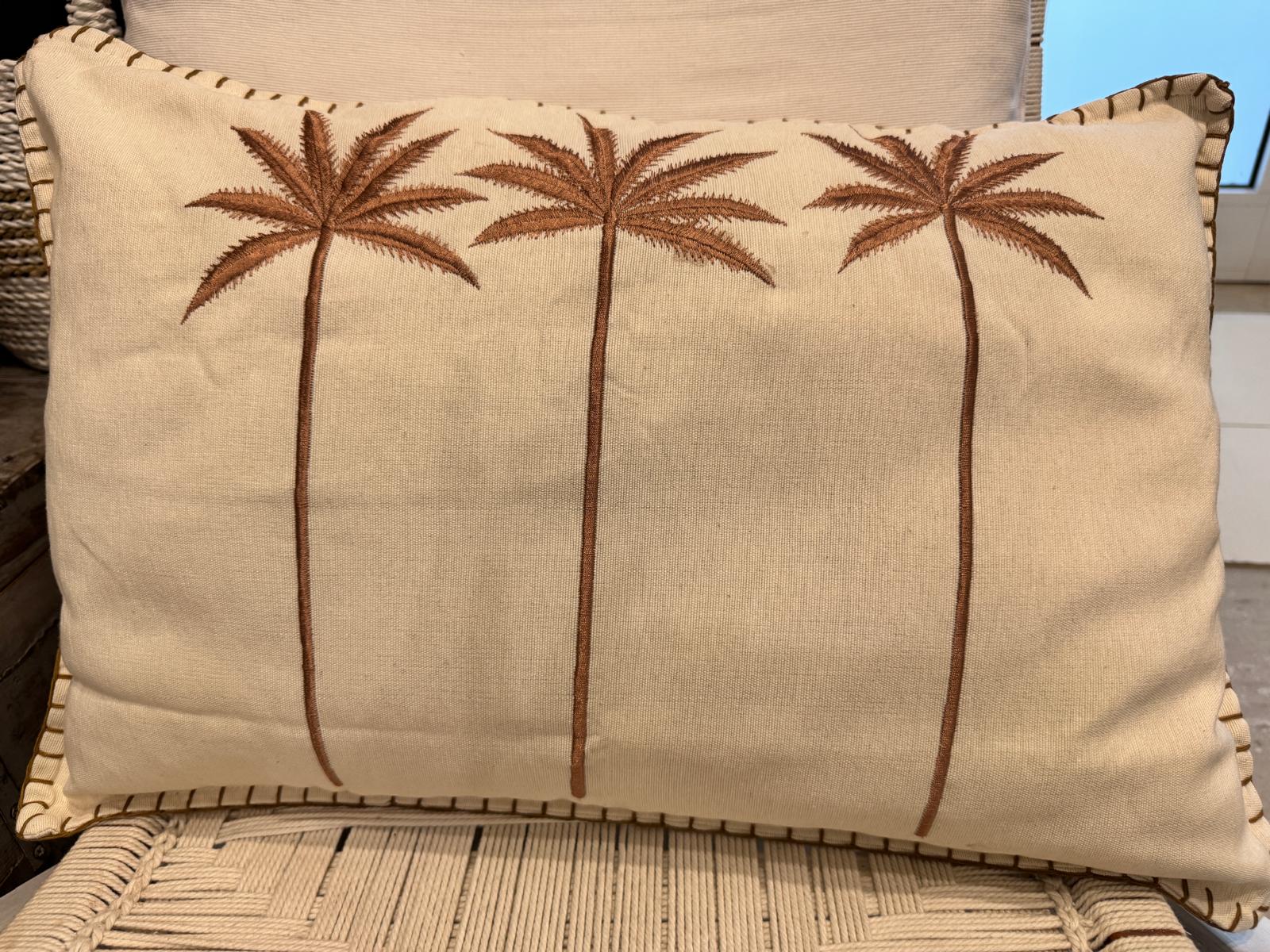 CUSCINO RETTANGOLARE ECRU 60X40 TRE PALME GOLD