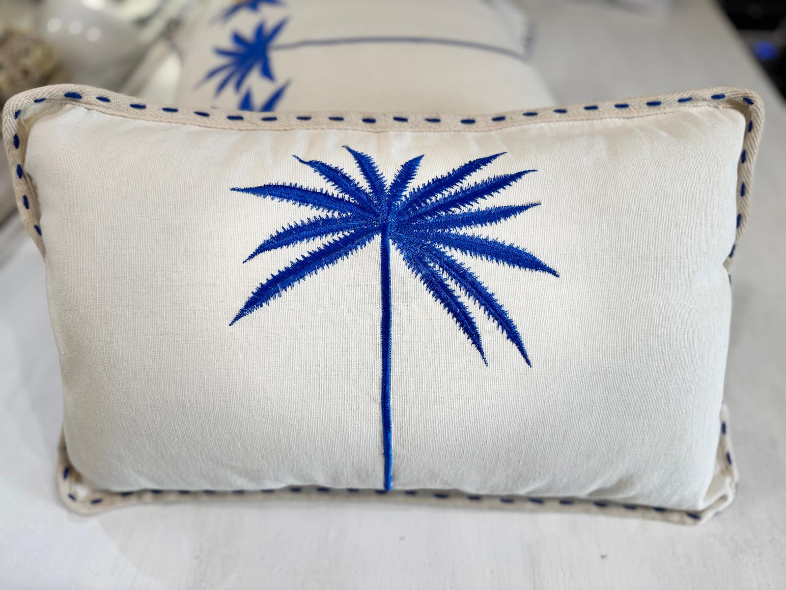 CUSCINO RETTANGOLARE ECRU PALMA BLU ACCESO