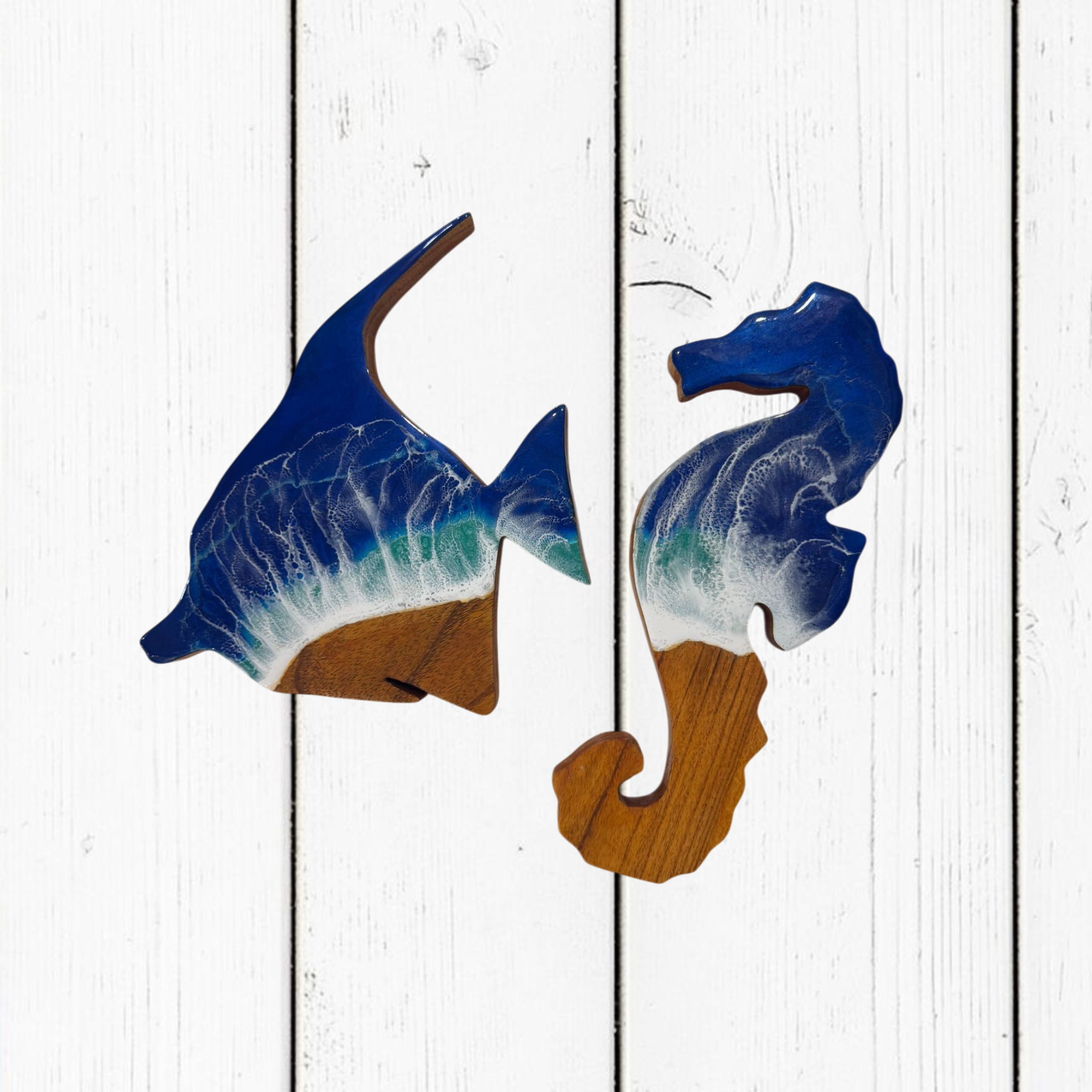 Figure Marine in Legno e Resina Epossidica con Gancetto