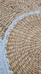 Placemat Tondo in Banano con Bordo Macramè – Ø35 cm Ecosostenibile