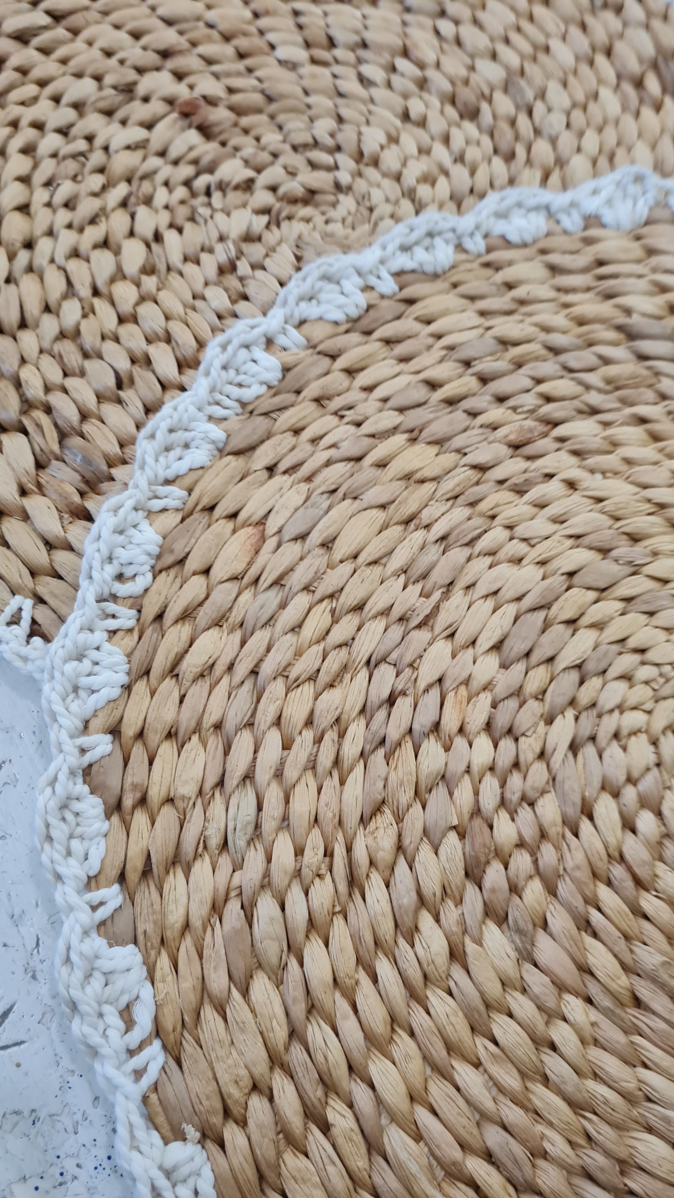 Placemat tondo giacinto e macramé