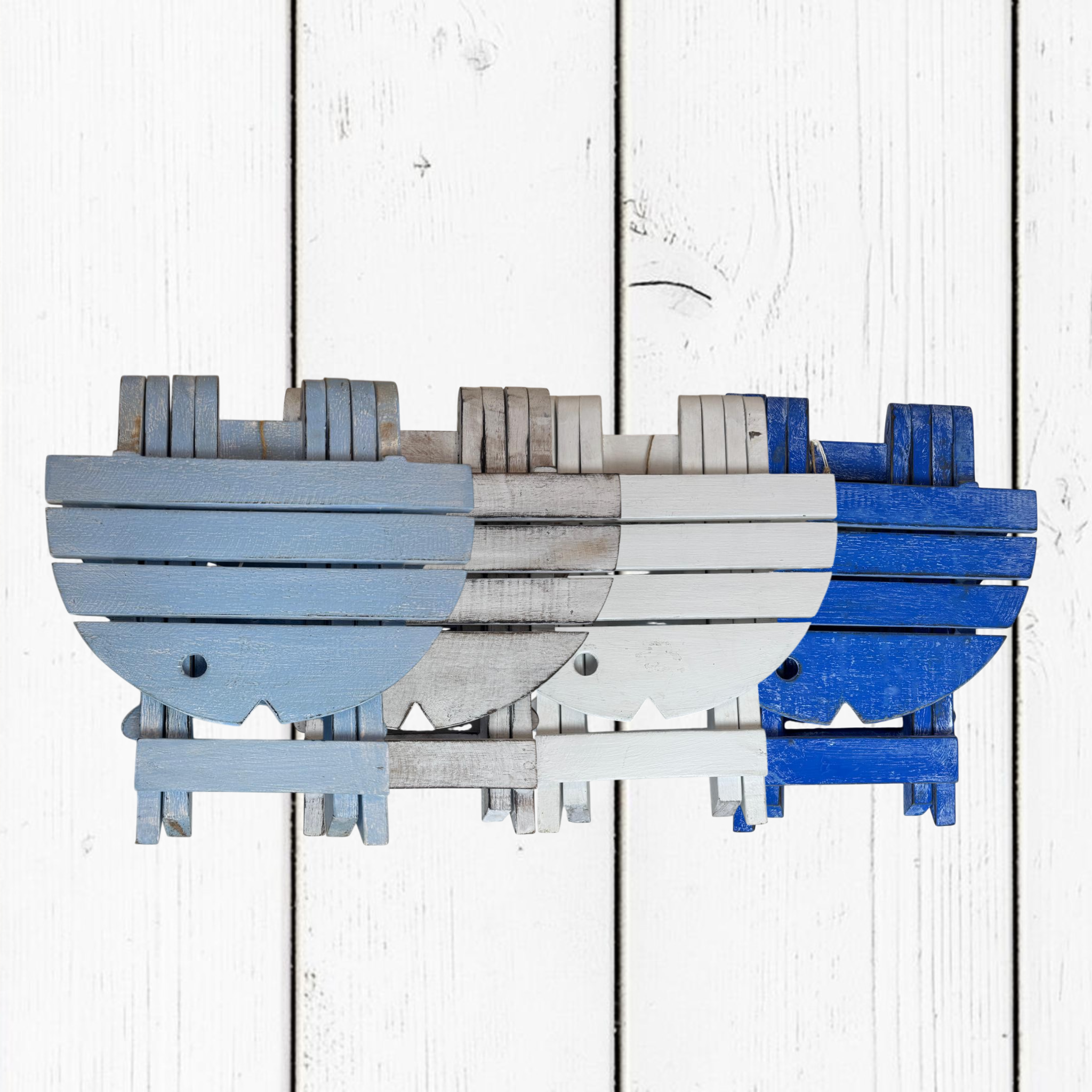 Sgabello Pesce Pieghevole Basso – Design Marino Artigianale